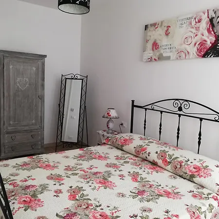 Nido Delle Rondini Apartment *